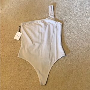 Aritzia ‘90s Laguna Bodysuit